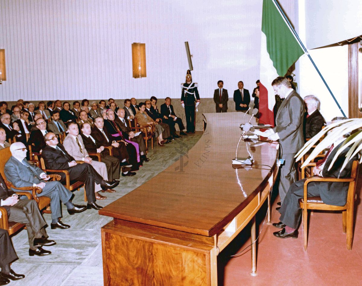 On. Sandro Pertini, Presidente della Repubblica Italiana
