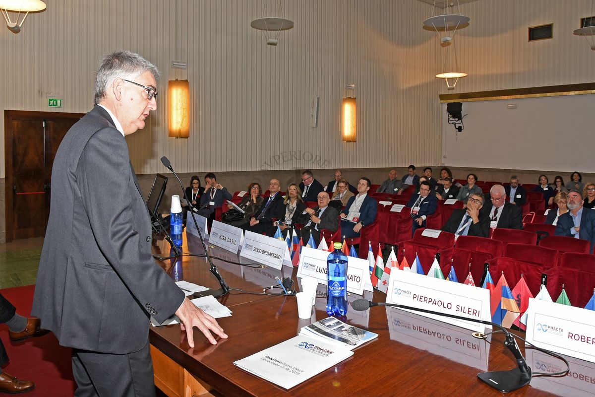 Aula Pocchiari ISS, Summit PHACEE: intervento del Prof. Silvio Brusaferro (Presidente Istituto Superiore di Sanità)