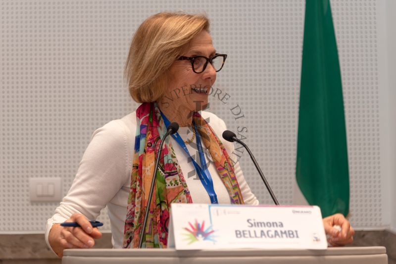 Intervento della Dott.ssa Simona Bellagambi, Vice Presidente di EURORDIS (Rare Diseases Europe Federazione Europea Malattie Rare) e Rappresentante Uniamo Federazione Italiana Malattie Rare per i rapporti internazionali nei gruppi di lavoro strategici e sulla diagnostica