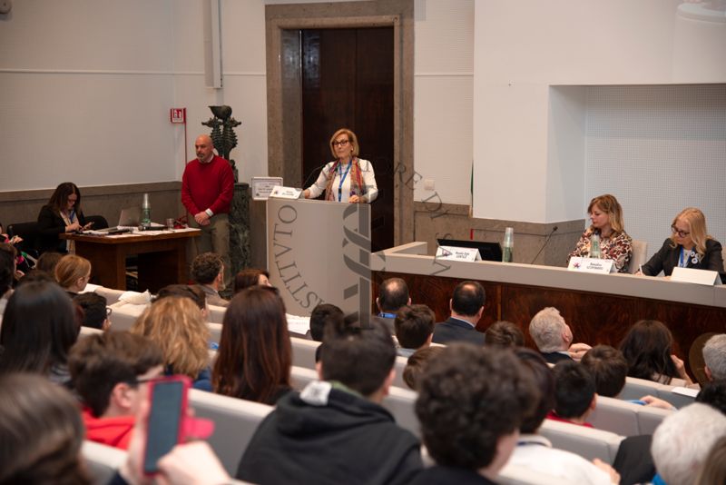 Intervento della Dott.ssa Simona Bellagambi, Vice Presidente di EURORDIS (Rare Diseases Europe Federazione Europea Malattie Rare) e Rappresentante Uniamo Federazione Italiana Malattie Rare per i rapporti internazionali nei gruppi di lavoro strategici e sulla diagnostica