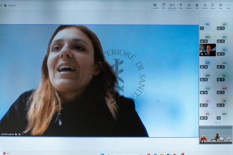 Intervento da remoto di Valentina Cagnoni, Presidente dell'Associazione Italiana Xeroderma Pigmentoso e vincitrice del Premio "Digitale" Creatività" (network della Creative Skills Week). Il racconto segue la quotidianità di una bambina con xeroderma pigmentoso, costretta a proteggersi dal sole come un'"astronauta". Il messaggio è che anche dentro limiti rigidi e ripetuti gesti di protezione può fiorire bellezza, identità e immaginazione