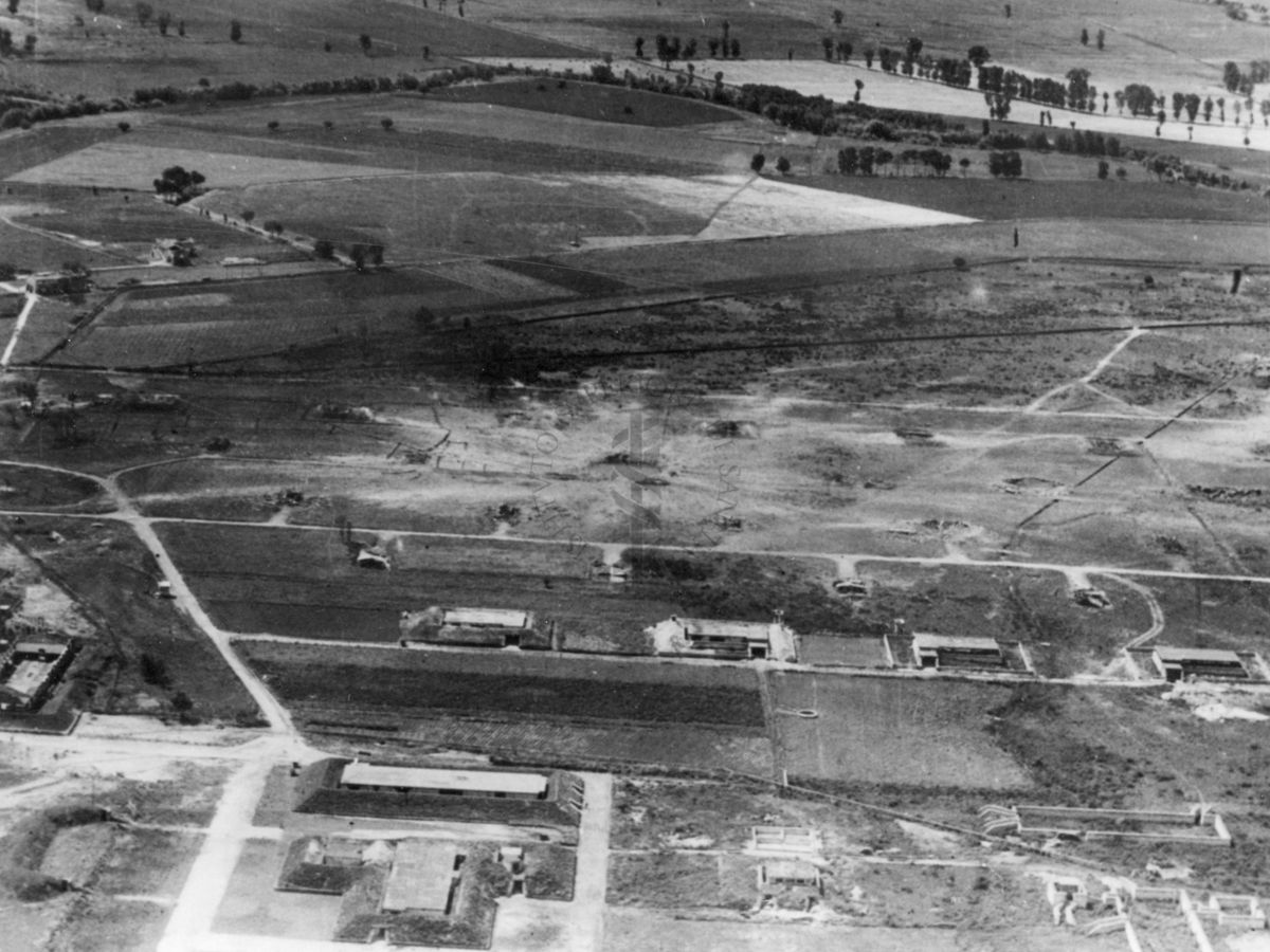 Fotografia aerea del Polverificio "Stacchini" eseguita dopo lo scoppio (lato nord)