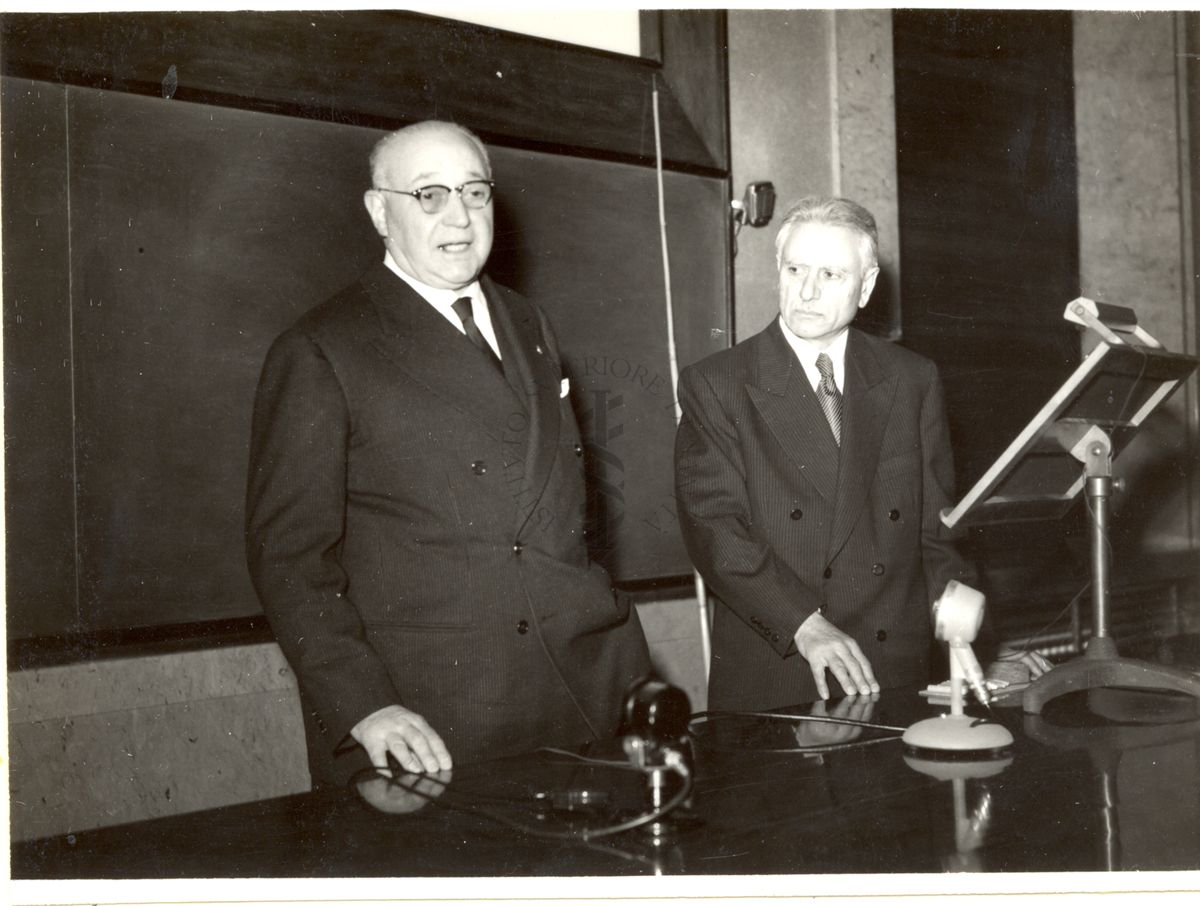 Conferenza del Prof. Clemente Estable dell'Università di Montevideo nell'aula Magna dell'Istituto Superiore di Sanità