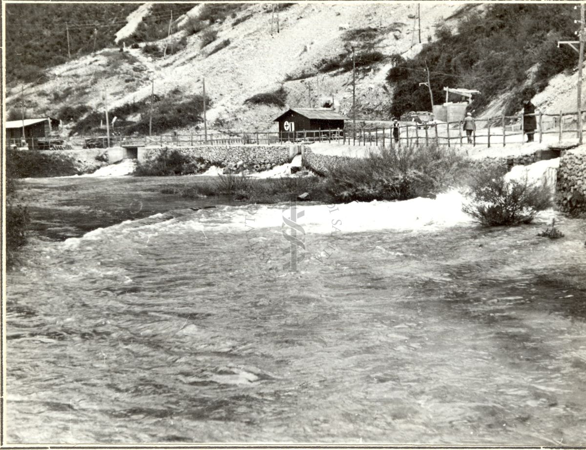 Sorgenti del Peschiera (Rieti) Sbocco di galleria