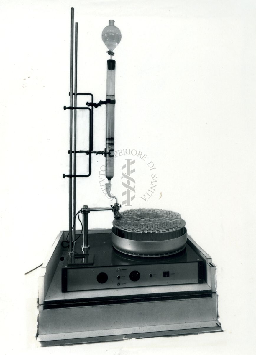 Particolare dell'apparecchio per cromatografie