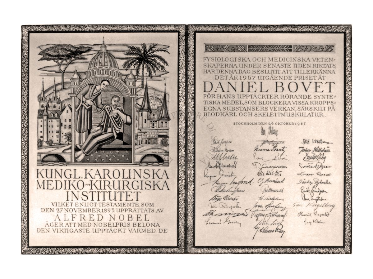 Pergamena, scritta in svedese, recante alcune firme, datata 24 ottobre 1957, Stoccolma