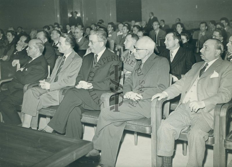 Parte della platea in un'aula dell'Istituto Superiore di Sanità