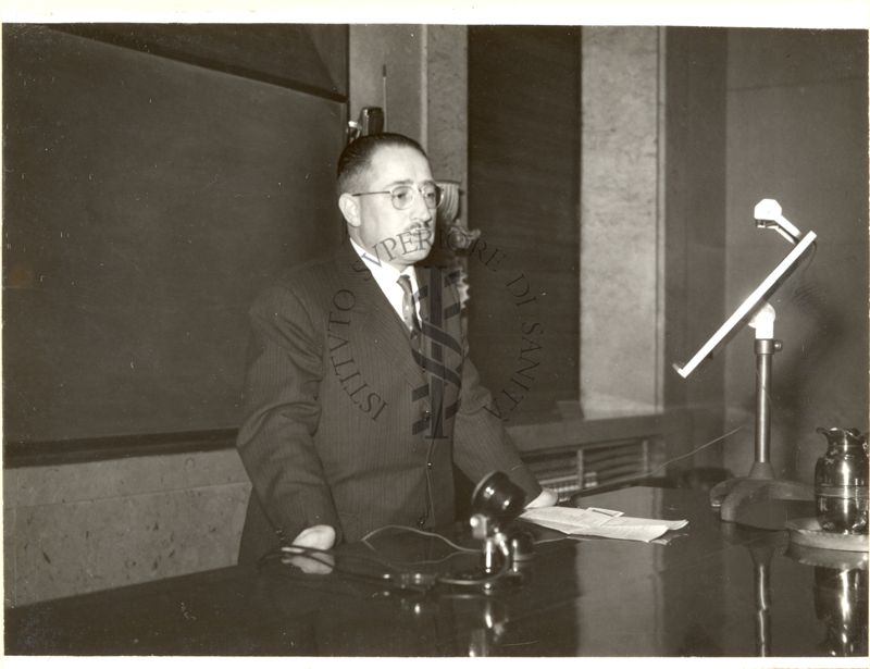 Conferenza del Prof. Marcello Ricci tenuta nell'Aula Magna dell'Istituto Superiore di Sanità