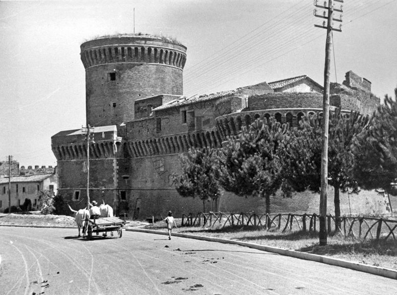 Castello di Papa Giulio II ad Ostia Antica