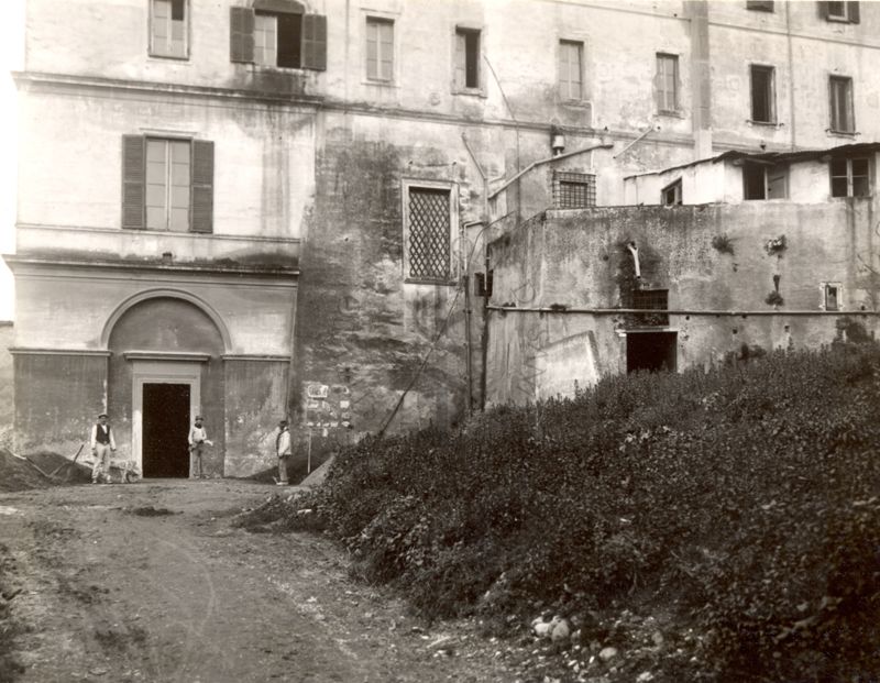 Istituto di S. Gregorio al Celio per l'assistenza all'Infanzia-il grande convento, prima dei restauri