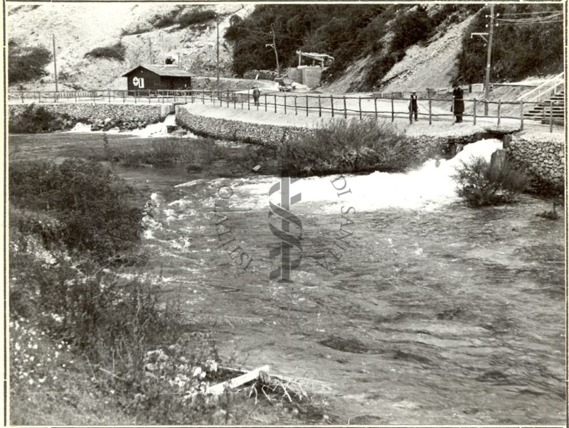 Sorgenti del Peschiera (Rieti) Sbocco di galleria