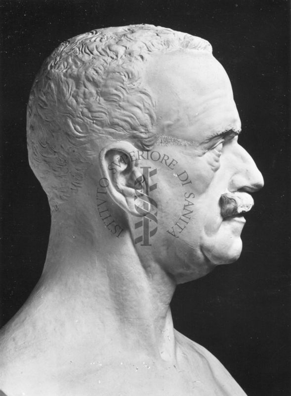 Busto di S.M. il Re Vittorio Emanuele III