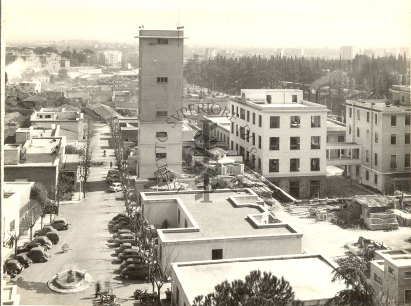 Nuove costruzioni nella zona della Fabbrica della Penicillina (1955)