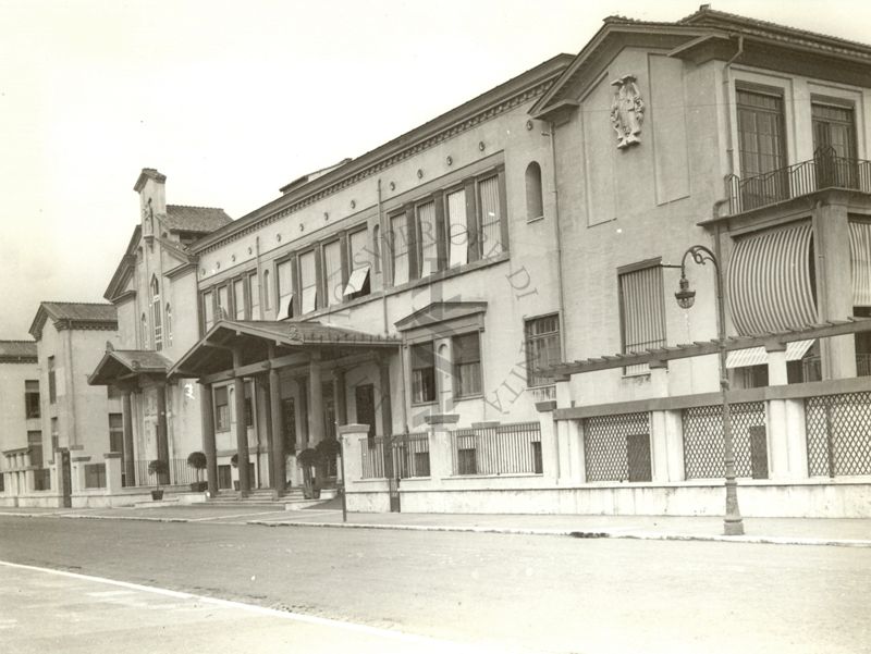 Ingresso principale della Colonia marina "Vittorio Emanuele III°" del Governatorato di Roma (Lido di Ostia)