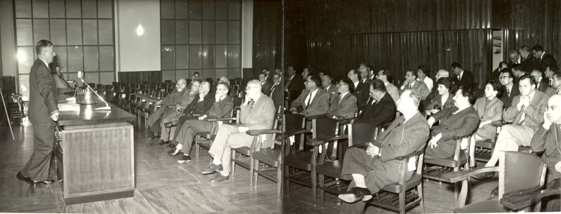 Conferenza del Prof. Emil Schlittler Direttore dei Laboratori di Ricerca della Ciba N.Y. (U.S.A.) - Partecipanti alla Conferenza