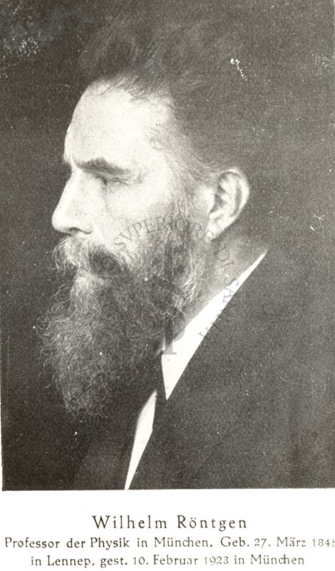 Wilhelm Rontgen è stato un fisico tedesco ricevette il primo Premio Nobel per la fisica nel 1901.