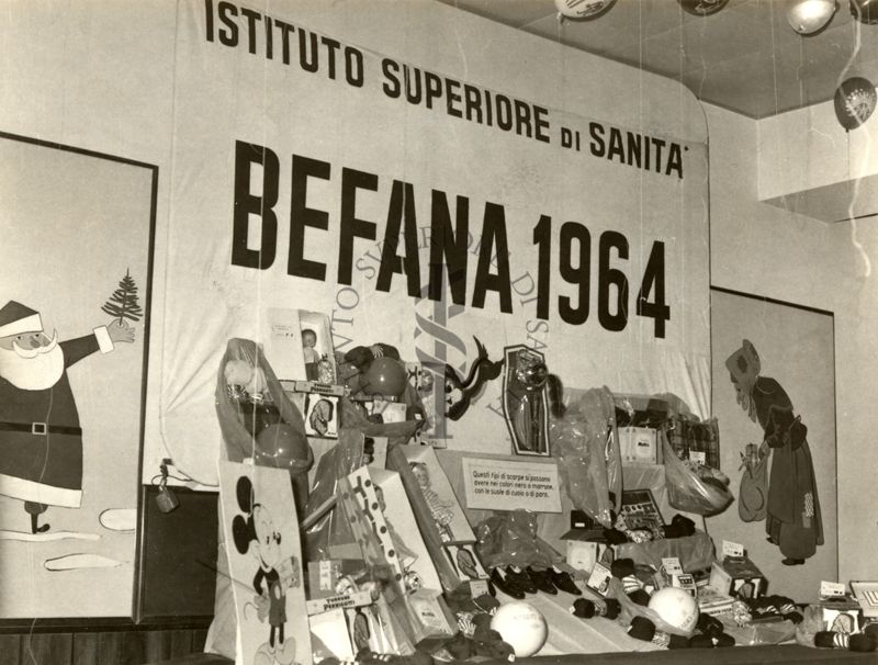 Regali per l'Epifania del 1964 nell'Istituto Superiore di Sanità