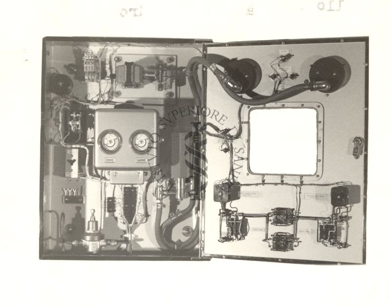 Interno del quadro con lo sportello aperto