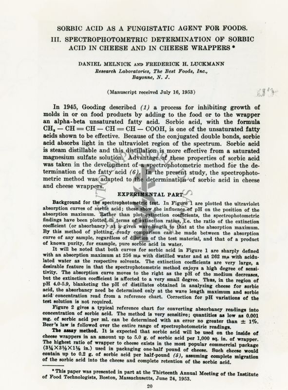 Prima pagina dell'articolo: Sorbic acid as a fungistatic agent for foods. III. Spectrophotometric determination of sorbic acid in cheese and in cheese wrappers di Daniel Melnick e Frederick H. Luckmann, 1953