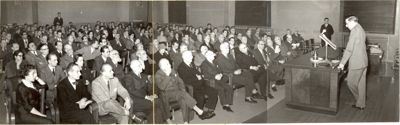 Conferenza del Prof. Wunderly nell'aula magna dell'Istituto Superiore di Sanità