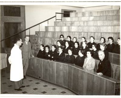 Corso di parassitologia per allieve assistenti sanitarie visitatrici della C.R.I.