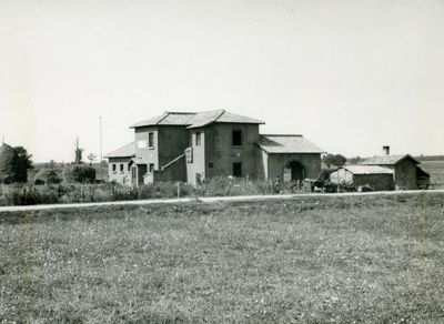 Nuova casa colonica (O.N.C.) Campomorto (Agro Romano)