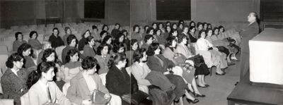 Visita delle alunne della scuola professionale femminile "Colomba Antonietti"