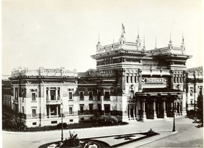 Prospetto principale delle terme di Salsomaggiore