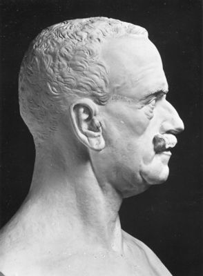 Busto di S.M. il Re Vittorio Emanuele III