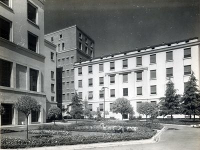 Giardino e parte di un'ala interna dell'Istituto di Sanità Pubblica