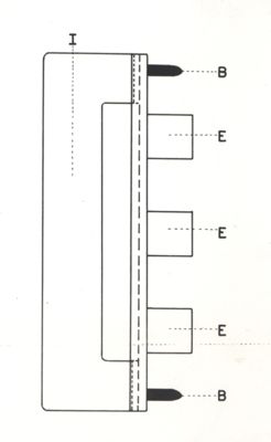 Apparecchio per elettroforesi