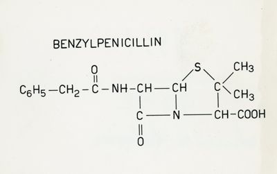 Formula di nuovi antibiotici