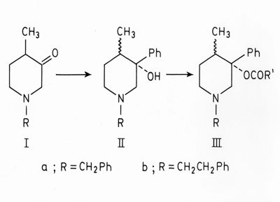 Formule di struttura di molecole organiche e reazioni