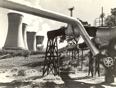 Centrale geotermica di Larderello e centrale elettrica di Serrazzano