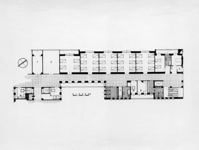 Differenti vedute ospedaliere con inquadrature di centro clinico, auditorium, balconata, cucina e bagno, ecc.