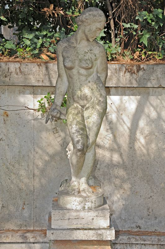 scultura Divinità